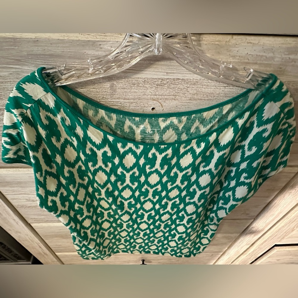 Gap Flowy Top - Picture 2 of 3